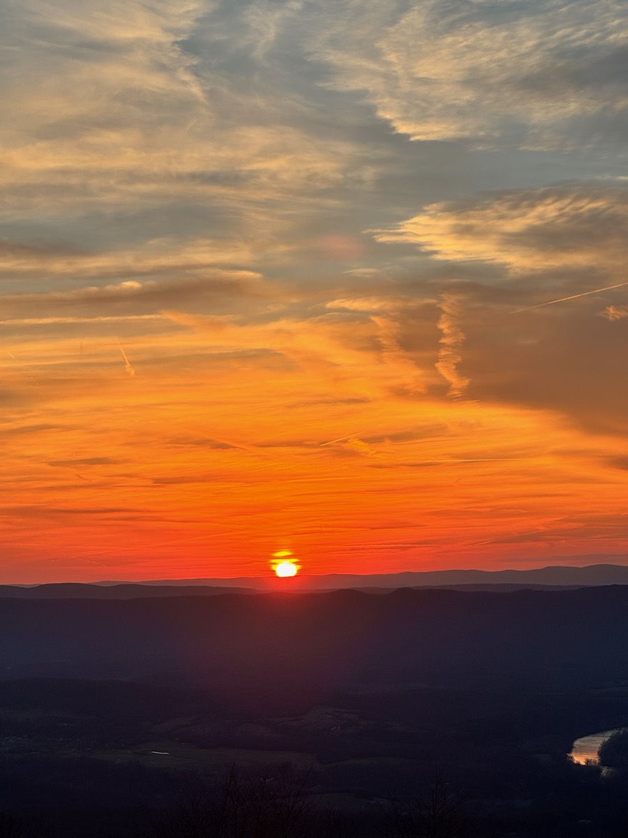 Sunset over the Shenandoah Valley ridgelines