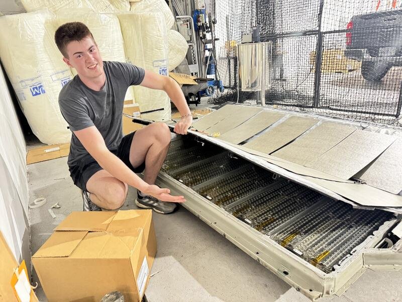 Battery pack open — 85 kWh, 16 modules